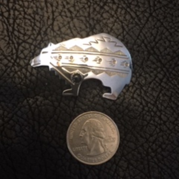 Navajo Vintage gorgeous bear brooch/pendant combo-see detail - Picture 1 of 4